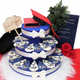 Bomboniere laurea ingegneria struttura torta con magneti ingranaggi e  incisione facoltà in legno confetti e bigliettini inclusi : : Casa  e cucina